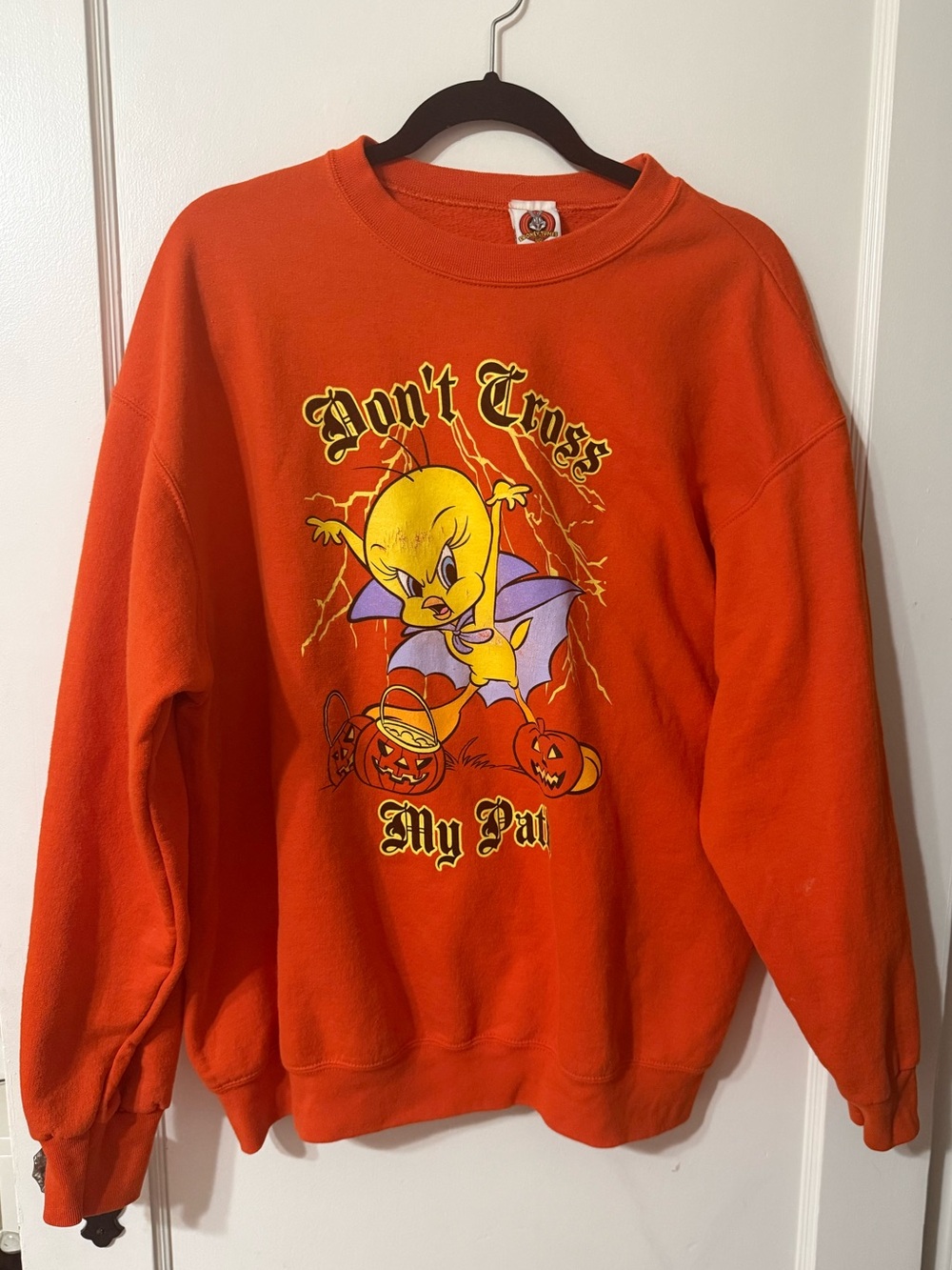 Vintage Tweety Bird Halloween Sweatshirt Looney Tunes Y2K XL